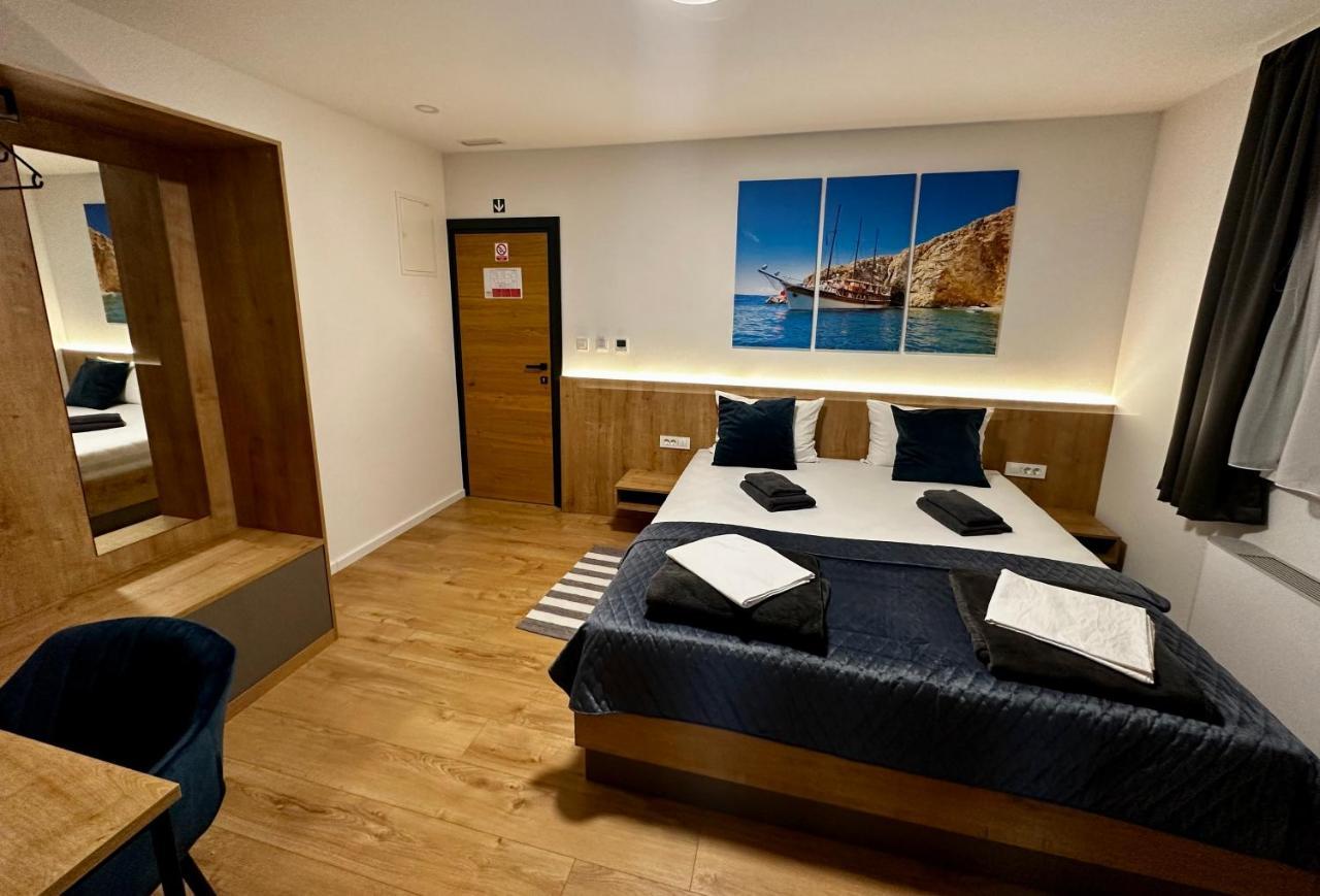 Rooms Slavonski Brod Ngoại thất bức ảnh