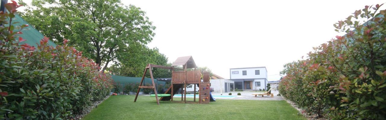 Rooms Slavonski Brod Ngoại thất bức ảnh
